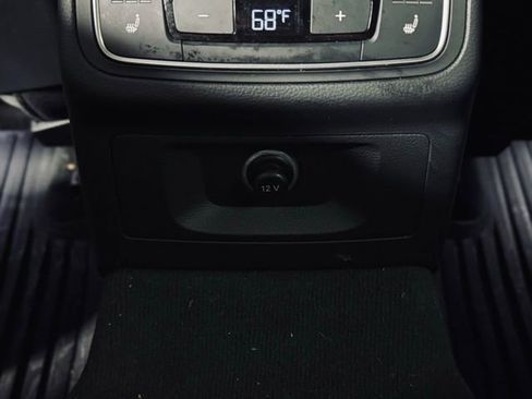 Used 2017 Audi A4 2.0T Premium Plus w/ Premium Plus Package image 23