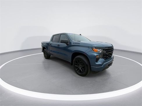 Used 2024 Chevrolet Silverado 1500 Custom w/ Dark Appearance Package image 2