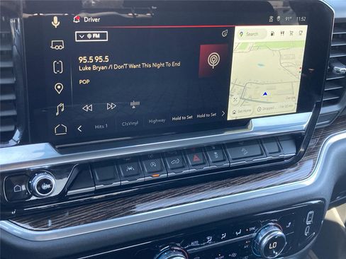 New 2026 GMC Sierra 1500 Elevation image 33