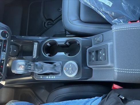 New 2025 Ford Bronco Big Bend AWD/4WD image 24