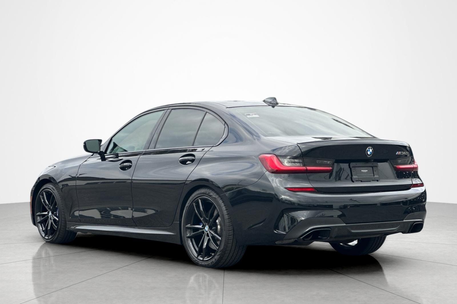 Used 2021 BMW M340i w/ Premium Package RWD image 3