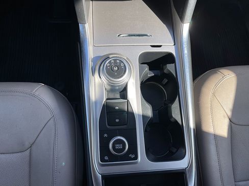 Used 2020 Ford Explorer Limited AWD/4WD image 35