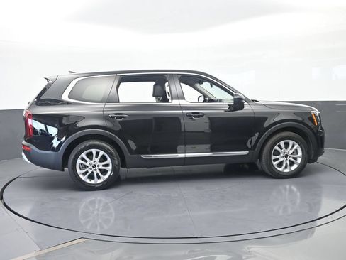 Used 2022 Kia Telluride LX FWD image 7