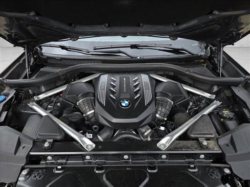 Used 2023 BMW X5 M50i w/ Executive Package image 25