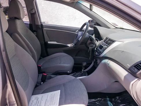 Used 2015 Hyundai Accent GLS FWD image 16