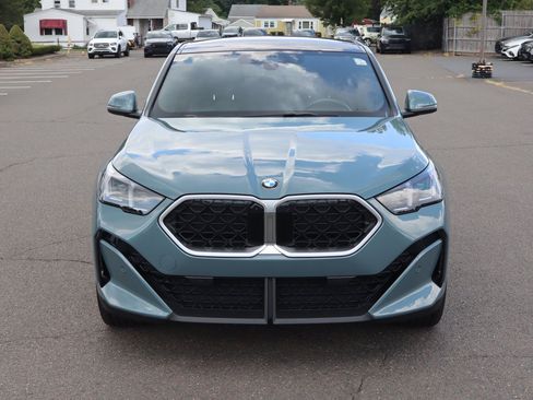 Used 2026 BMW X2 xDrive28i AWD/4WD image 2