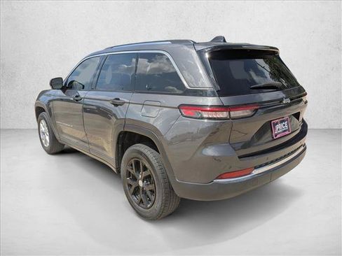 Certified 2023 Jeep Grand Cherokee Limited RWD image 8
