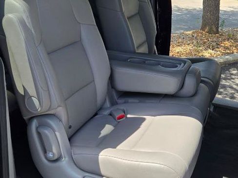 Used 2016 Honda Odyssey EX-L image 11