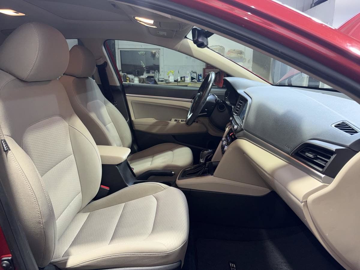 Used 2019 Hyundai Elantra Value Edition FWD image 29