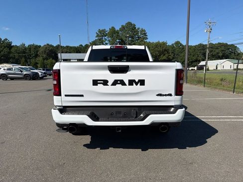 Used 2025 RAM 1500 Big Horn AWD/4WD image 6