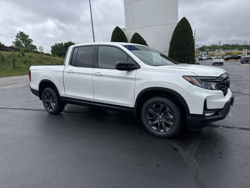 New 2026 Honda Ridgeline Sport image 1