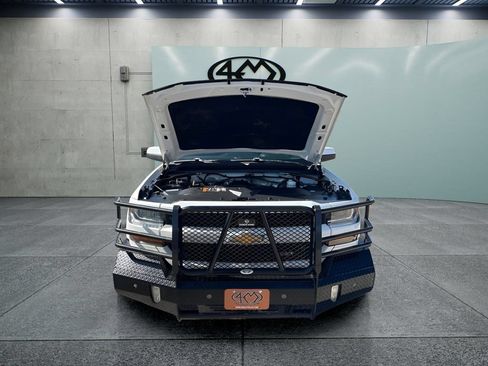 Used 2018 Chevrolet Silverado 1500 LT w/ Texas Edition AWD/4WD image 4