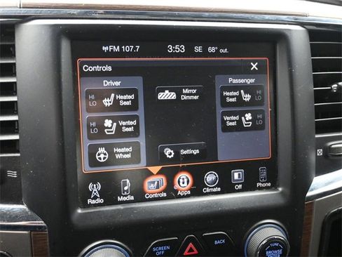 Used 2015 RAM 1500 Laramie image 33