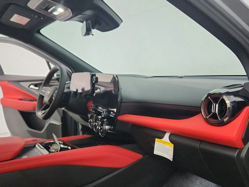 New 2025 Chevrolet Blazer EV RS image 50