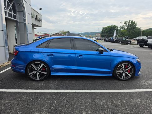 Used 2019 Audi RS 3 w/ Technology Package AWD/4WD image 2