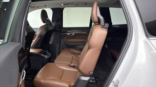 Used 2019 Volvo XC90 T6 Momentum w/ Protection Package Premier AWD/4WD image 17