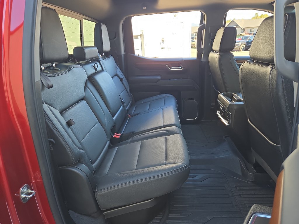 Used 2023 GMC Sierra 1500 Denali w/ Technology Package AWD/4WD image 16