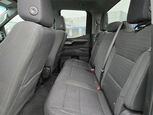 Used 2023 Chevrolet Silverado 1500 LT image 16