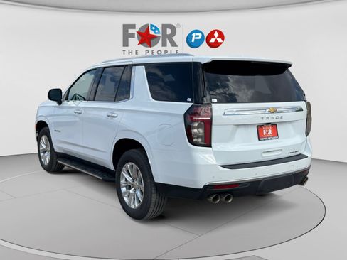 Used 2024 Chevrolet Tahoe Premier RWD image 3
