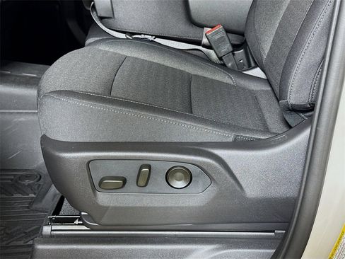 New 2026 Chevrolet Silverado 1500 Custom Trail Boss w/ Turbomax Blackout Package image 17