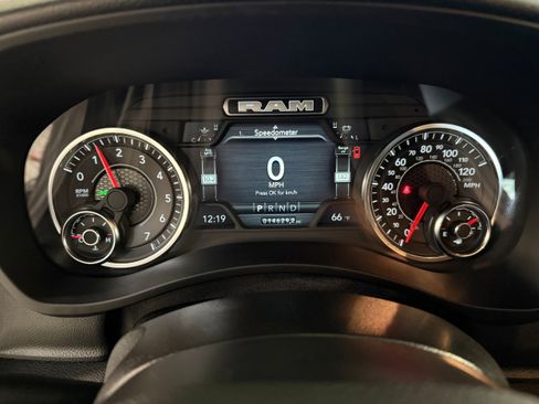 Certified 2024 RAM 2500 Big Horn w/ Night Edition AWD/4WD image 49