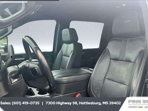Used 2023 Chevrolet Silverado 3500 High Country AWD/4WD image 19