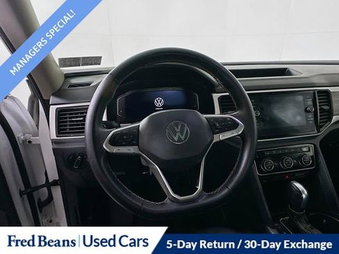 Used 2023 Volkswagen Atlas SEL image 11