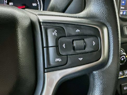 Used 2022 Chevrolet Silverado 1500 Custom w/ Safety Confidence Package AWD/4WD image 26
