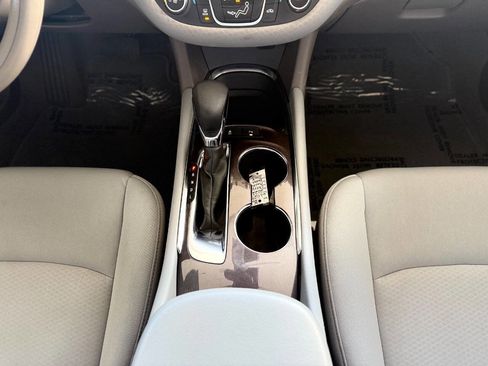 Used 2022 Chevrolet Malibu LS w/ Driver Confidence Package II image 41