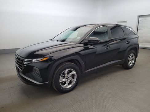 Used 2022 Hyundai Tucson SE AWD/4WD image 2