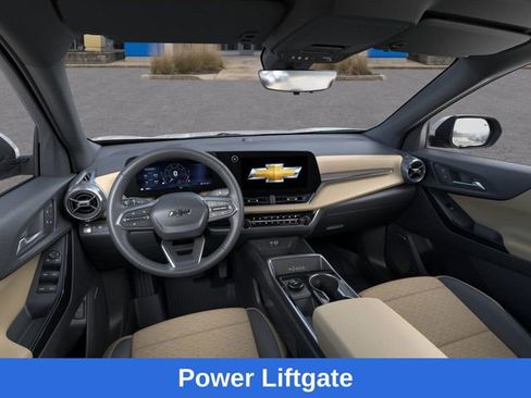 New 2026 Chevrolet Equinox ACTIV w/ Convenience Package III image 16