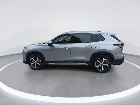 New 2025 Volkswagen Tiguan SE image 5