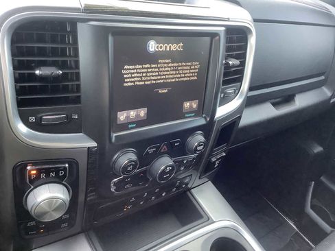 Used 2017 RAM 1500 Limited image 16