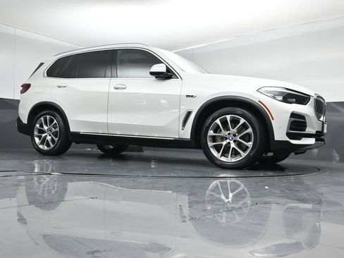 Used 2022 BMW X5 xDrive45e AWD/4WD image 38
