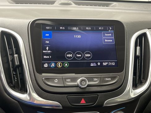Used 2019 Chevrolet Equinox LT w/ Sun & Navigation Package image 18
