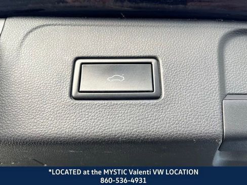 Used 2019 Volkswagen Atlas SE w/ Towing Package image 21