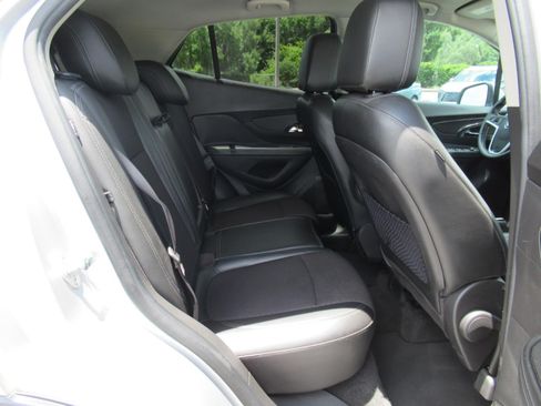 Used 2019 Buick Encore Preferred FWD image 29