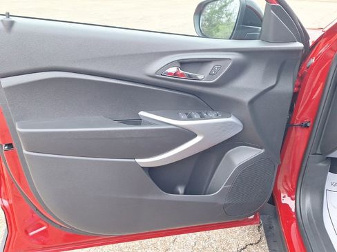 New 2026 Chevrolet Trax RS w/ Driver Confidence Package image 11