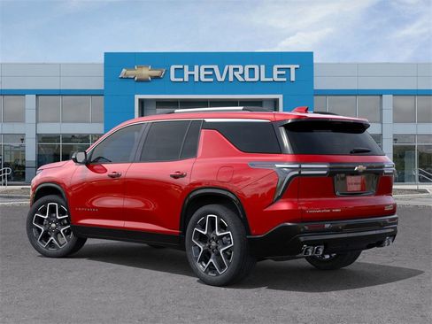 New 2026 Chevrolet Traverse High Country w/ LPO, Floor Liner Package image 3