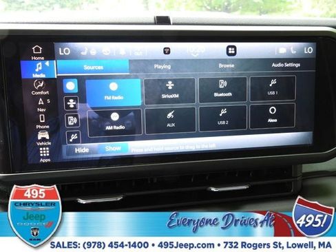 Used 2024 Jeep Wrangler Sahara w/ Technology Group image 20