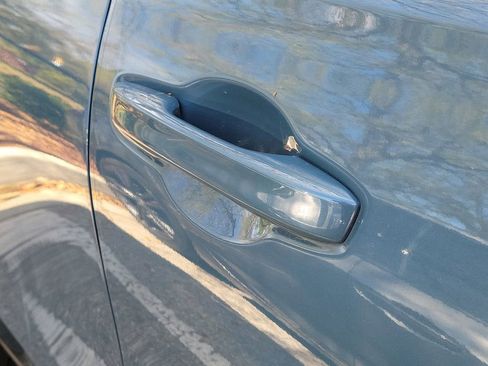 Used 2025 Honda HR-V Sport image 10