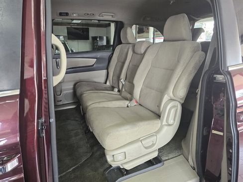 Used 2015 Honda Odyssey EX image 10