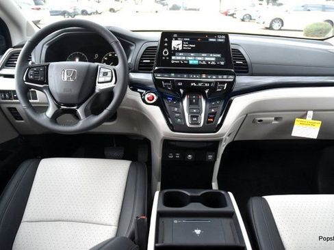 New 2026 Honda Odyssey Elite image 16