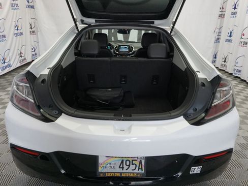 Used 2017 Chevrolet Volt Premier image 10