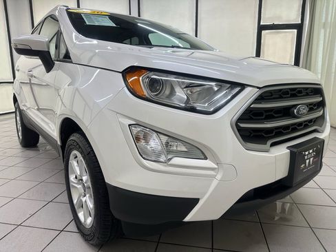 Used 2020 Ford EcoSport SE image 2