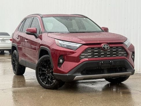 Used 2025 Toyota RAV4 Limited image 2