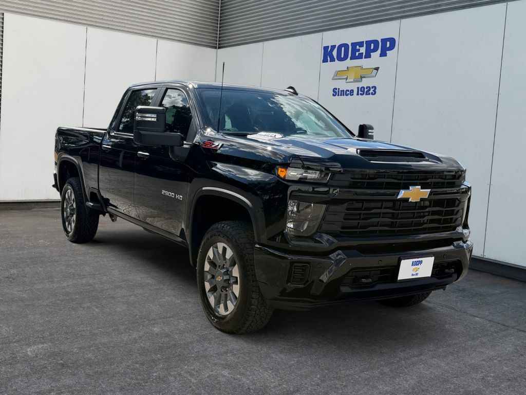 New 2026 Chevrolet Silverado 2500 Custom w/ Custom Value Package AWD/4WD image 7