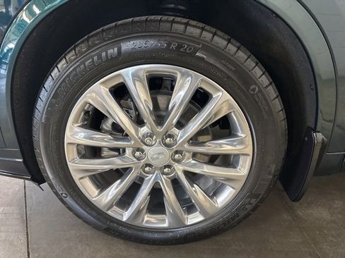 Used 2025 Cadillac XT6 Premium Luxury w/ Technology Package image 45