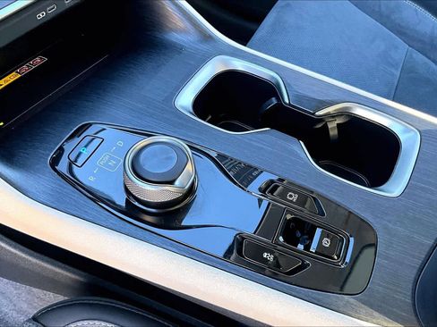 Used 2023 Lexus RZ 450e Premium image 15