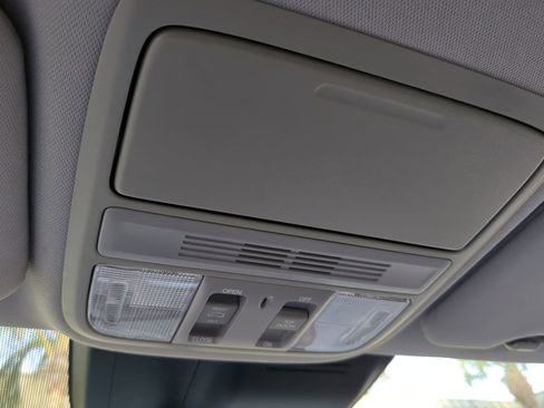 Used 2020 Honda CR-V EX image 18